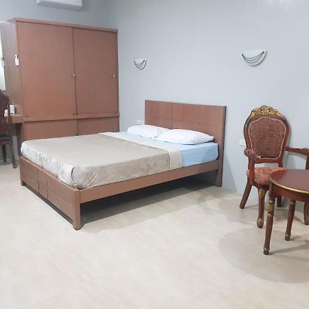 B&S Pension House Диполог Екстериор снимка